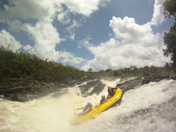 rafting no Rio de Contas, em Taboquinha, região de Itacaré - BA